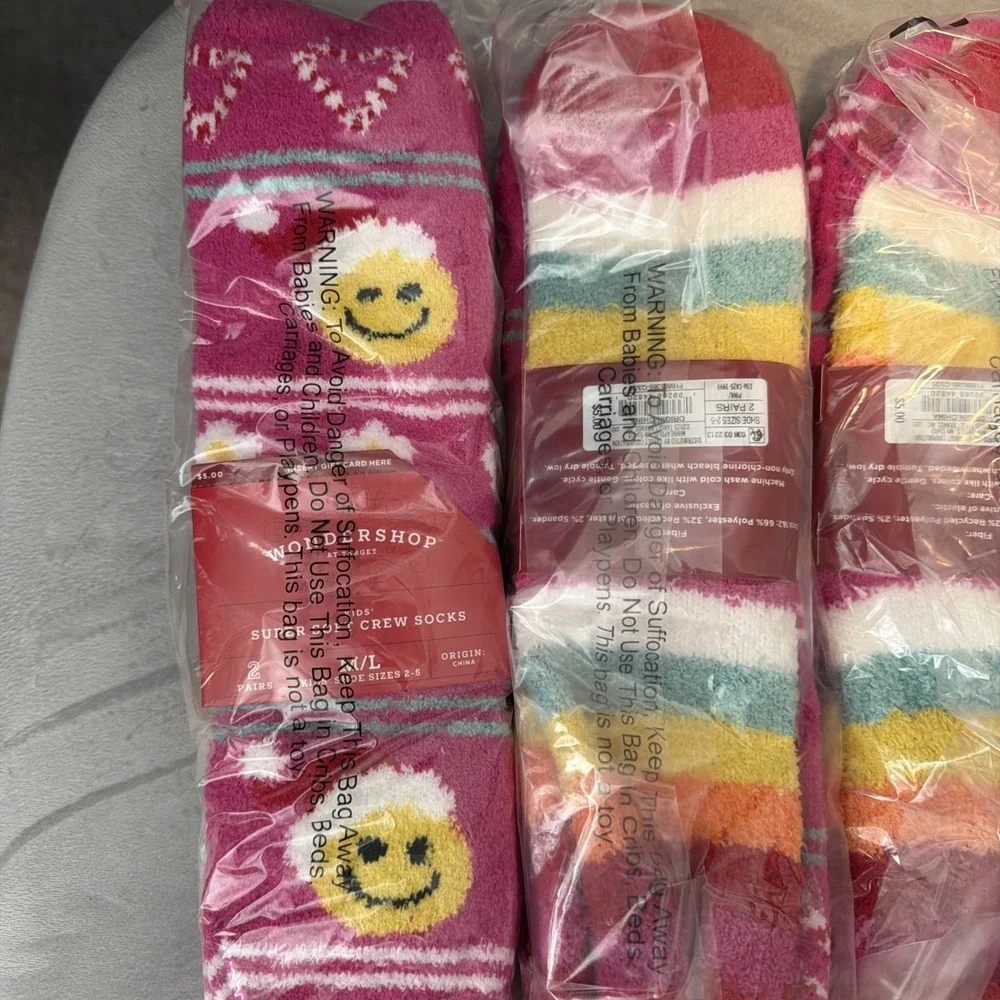 New Wondershop Super Soft Crew Socks Kids Size 2-5 total 2 pairs Each 4 Packs
